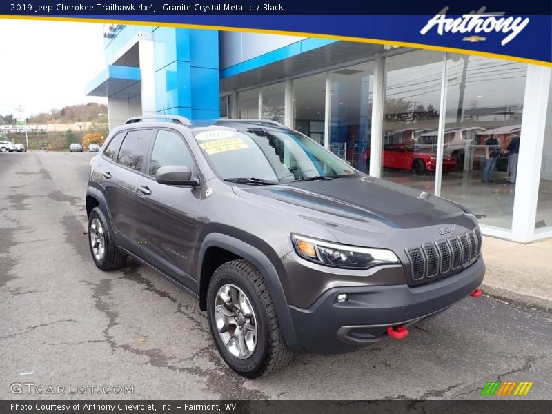 Granite Crystal Metallic / Black 2019 Jeep Cherokee Trailhawk 4x4