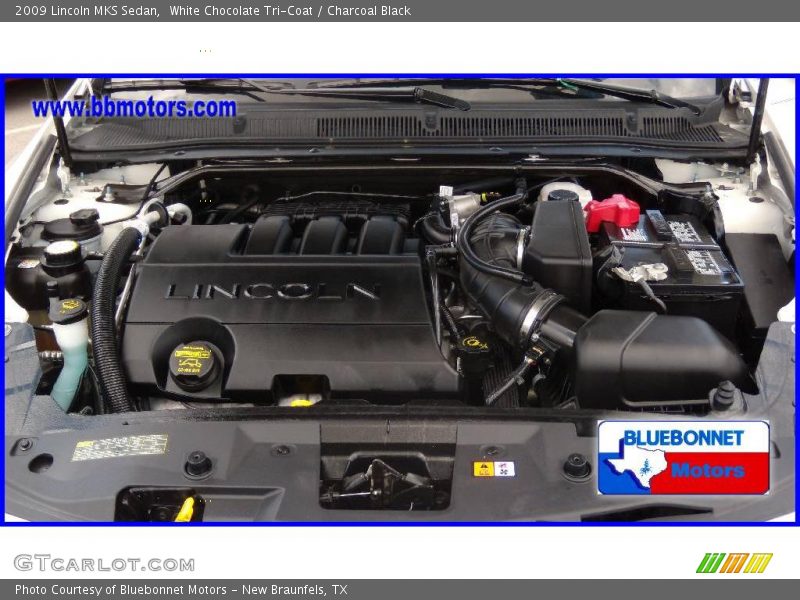 White Chocolate Tri-Coat / Charcoal Black 2009 Lincoln MKS Sedan