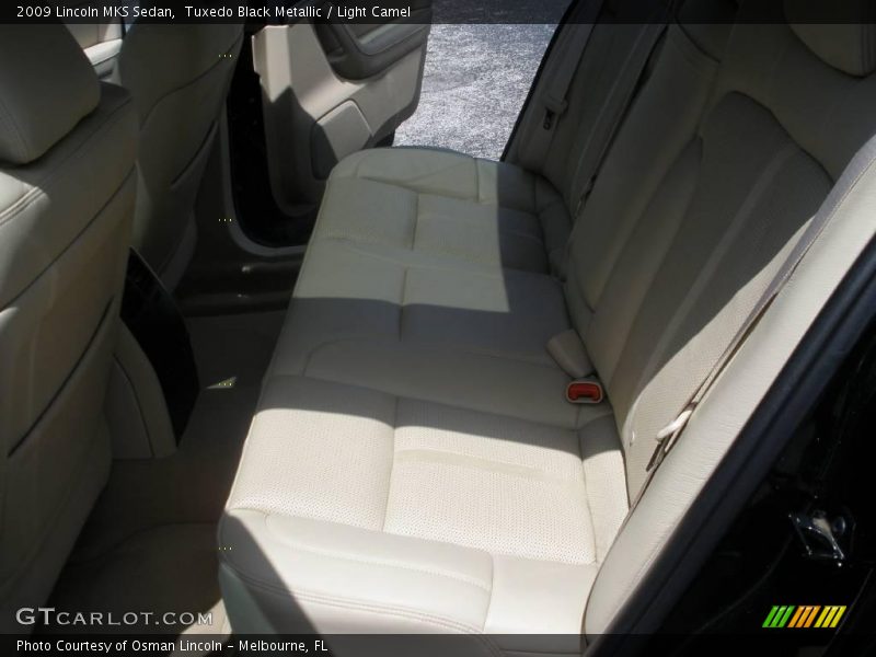 Tuxedo Black Metallic / Light Camel 2009 Lincoln MKS Sedan