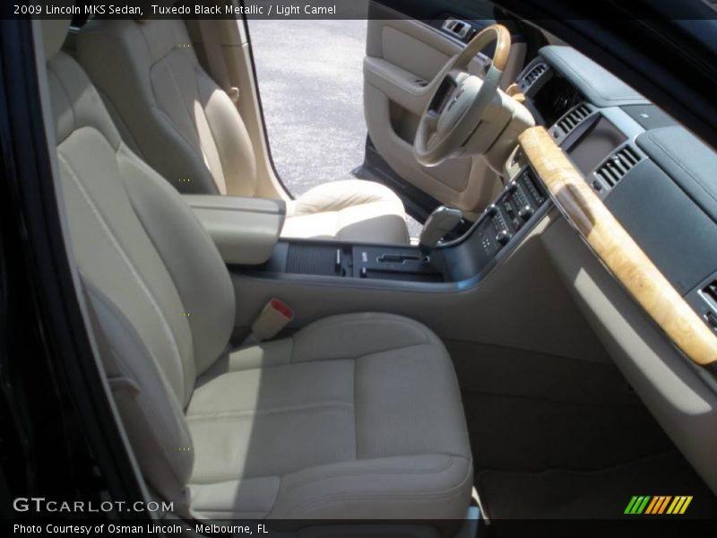 Tuxedo Black Metallic / Light Camel 2009 Lincoln MKS Sedan