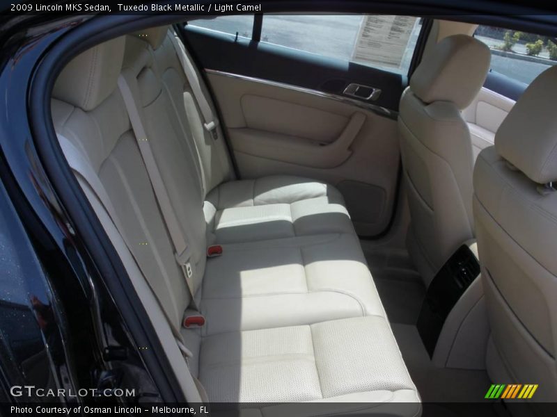 Tuxedo Black Metallic / Light Camel 2009 Lincoln MKS Sedan