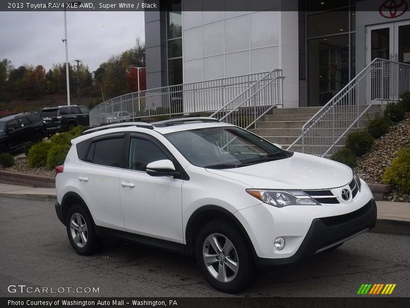 Super White / Black 2013 Toyota RAV4 XLE AWD