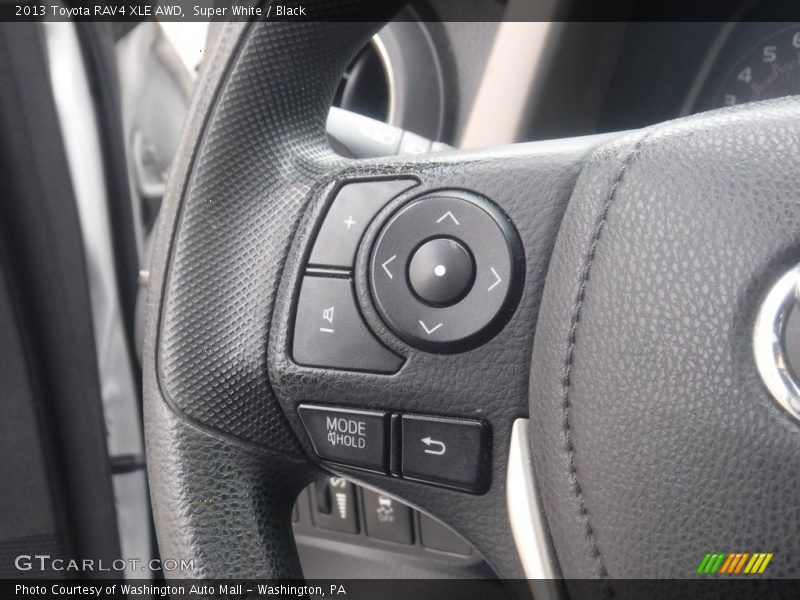 Super White / Black 2013 Toyota RAV4 XLE AWD