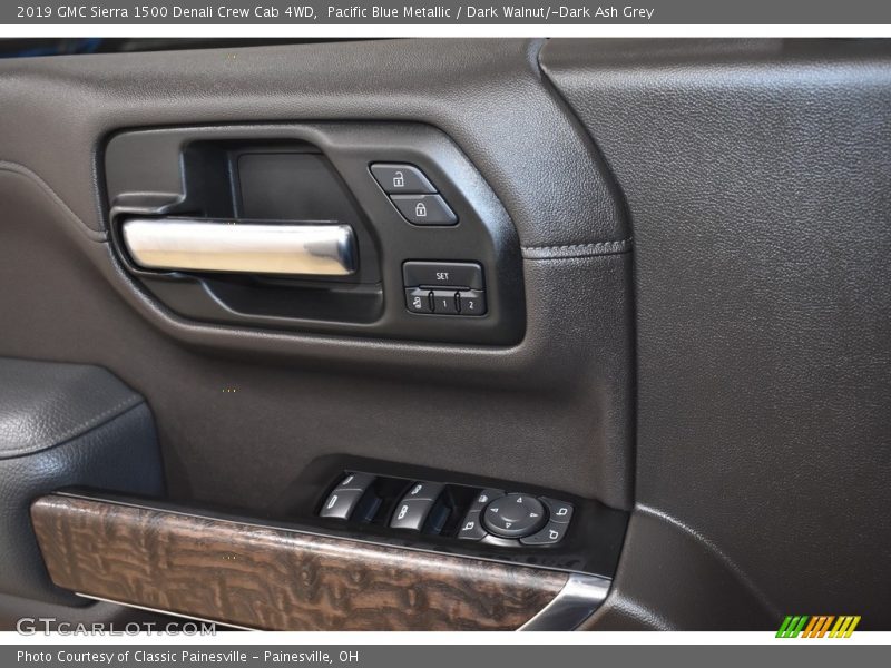 Pacific Blue Metallic / Dark Walnut/­Dark Ash Grey 2019 GMC Sierra 1500 Denali Crew Cab 4WD