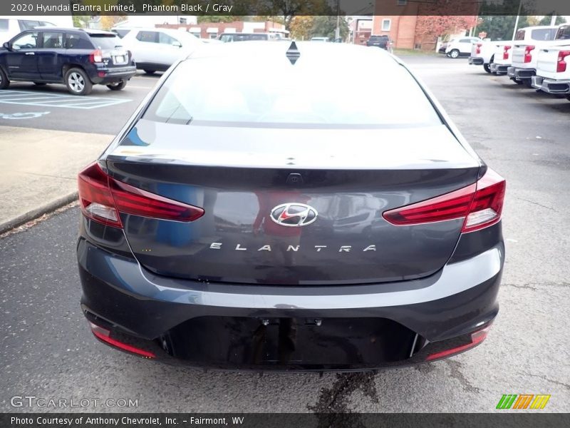 Phantom Black / Gray 2020 Hyundai Elantra Limited