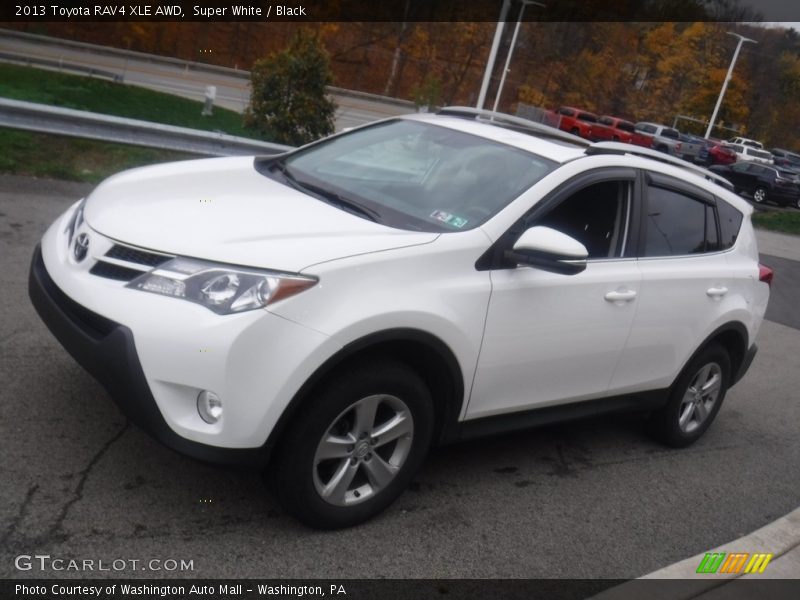Super White / Black 2013 Toyota RAV4 XLE AWD