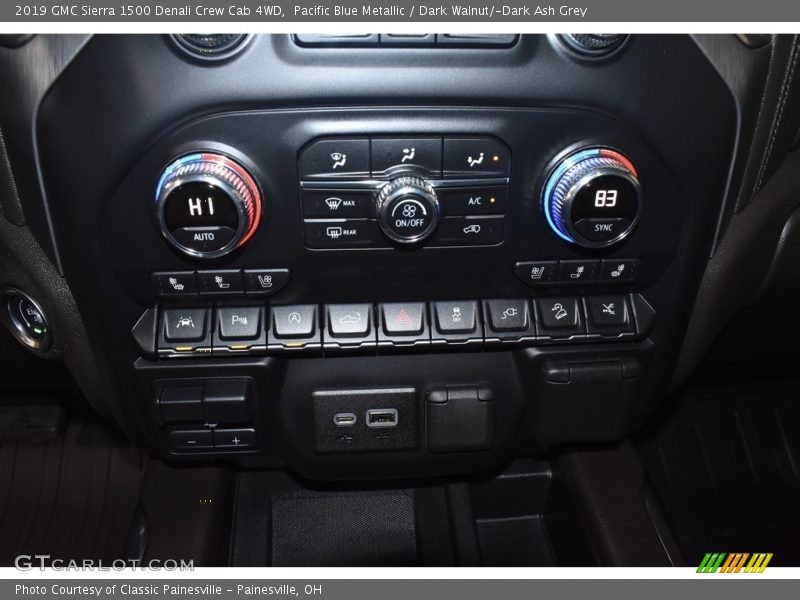 Pacific Blue Metallic / Dark Walnut/­Dark Ash Grey 2019 GMC Sierra 1500 Denali Crew Cab 4WD