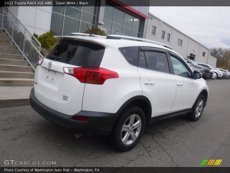 Super White / Black 2013 Toyota RAV4 XLE AWD