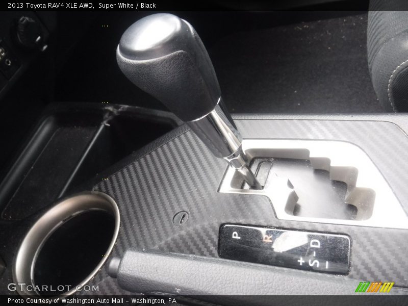 Super White / Black 2013 Toyota RAV4 XLE AWD