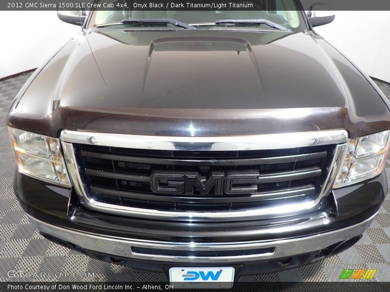 Onyx Black / Dark Titanium/Light Titanium 2012 GMC Sierra 1500 SLE Crew Cab 4x4