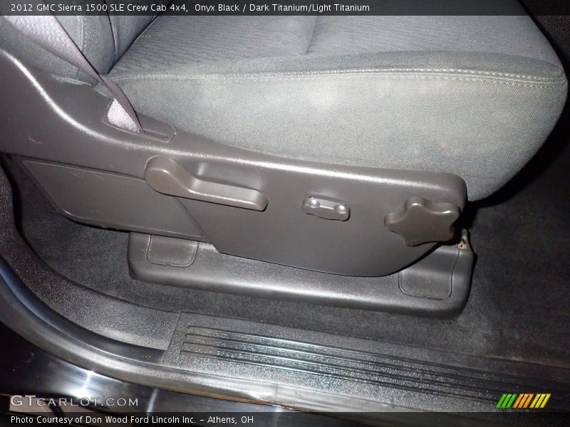 Onyx Black / Dark Titanium/Light Titanium 2012 GMC Sierra 1500 SLE Crew Cab 4x4