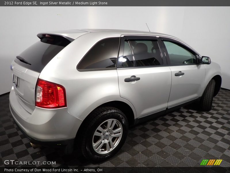 Ingot Silver Metallic / Medium Light Stone 2012 Ford Edge SE
