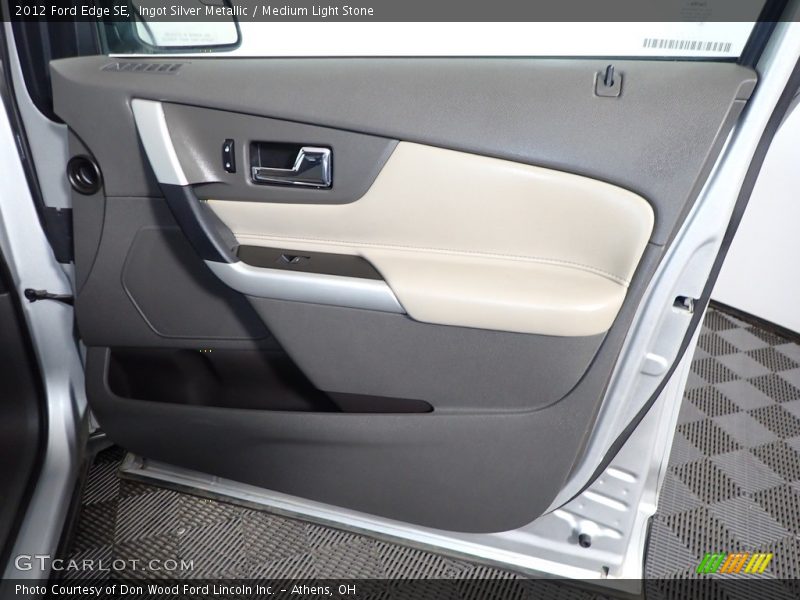 Ingot Silver Metallic / Medium Light Stone 2012 Ford Edge SE