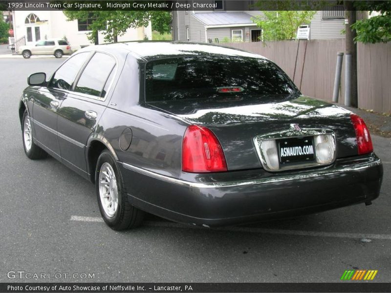 Midnight Grey Metallic / Deep Charcoal 1999 Lincoln Town Car Signature