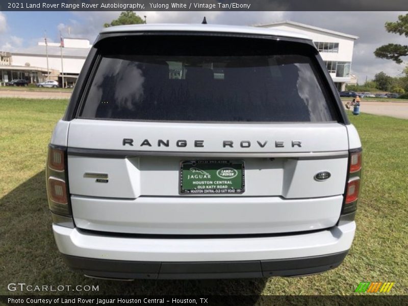Yulong White / Vintage Tan/Ebony 2021 Land Rover Range Rover Autobiography
