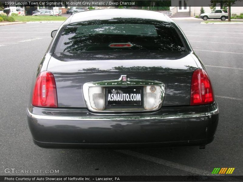 Midnight Grey Metallic / Deep Charcoal 1999 Lincoln Town Car Signature