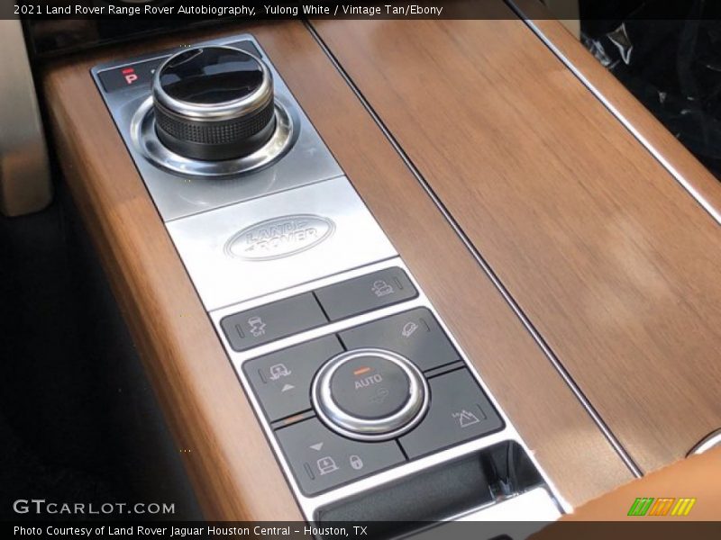 Controls of 2021 Range Rover Autobiography