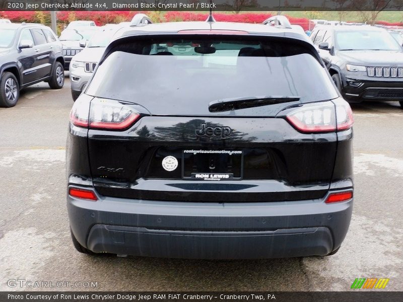 Diamond Black Crystal Pearl / Black 2020 Jeep Cherokee Altitude 4x4
