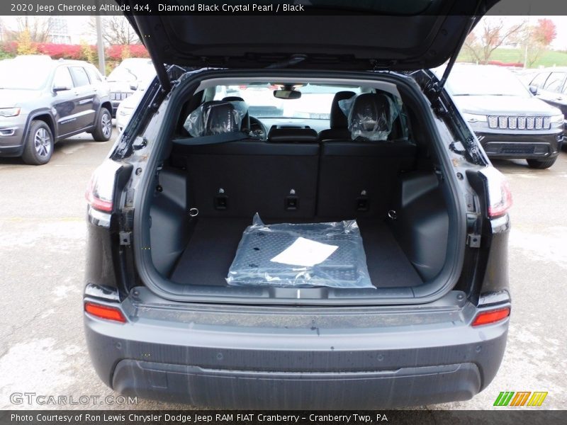 Diamond Black Crystal Pearl / Black 2020 Jeep Cherokee Altitude 4x4