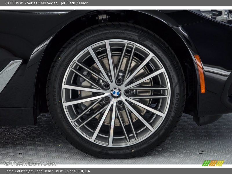 Jet Black / Black 2018 BMW 5 Series 540i Sedan