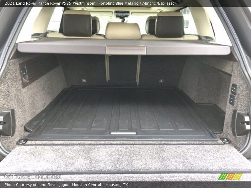  2021 Range Rover P525 Westminster Trunk
