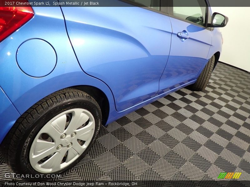 Splash Metallic / Jet Black 2017 Chevrolet Spark LS