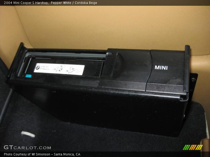 Pepper White / Cordoba Beige 2004 Mini Cooper S Hardtop