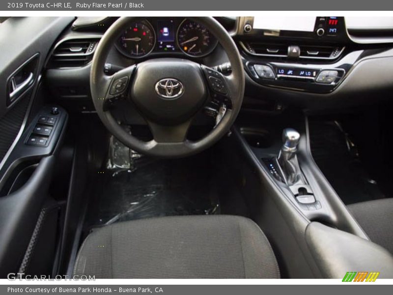 Ruby Flare Pearl / Black 2019 Toyota C-HR LE