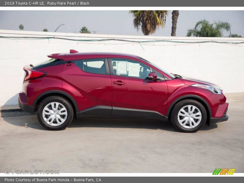 Ruby Flare Pearl / Black 2019 Toyota C-HR LE