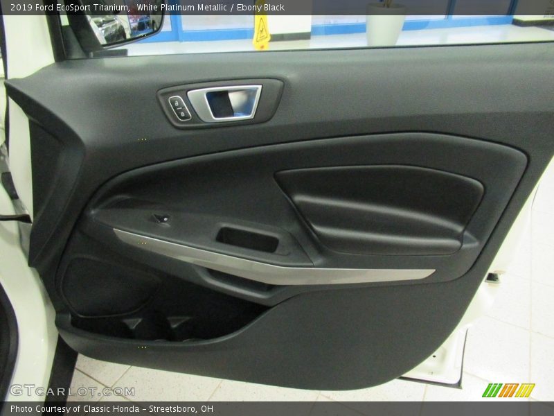 White Platinum Metallic / Ebony Black 2019 Ford EcoSport Titanium