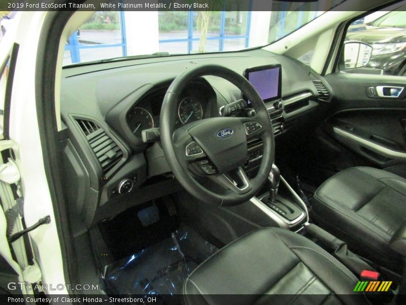White Platinum Metallic / Ebony Black 2019 Ford EcoSport Titanium