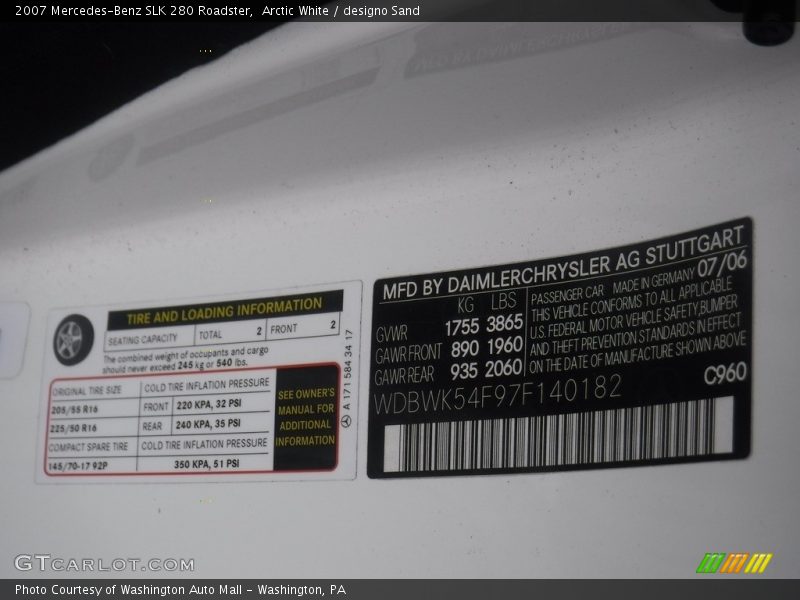 Arctic White / designo Sand 2007 Mercedes-Benz SLK 280 Roadster