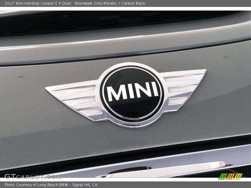 Moonwalk Grey Metallic / Carbon Black 2017 Mini Hardtop Cooper S 4 Door