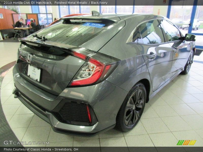 Polished Metal Metallic / Black/Ivory 2019 Honda Civic EX Hatchback
