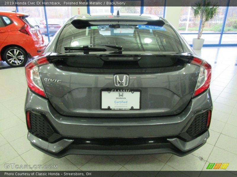 Polished Metal Metallic / Black/Ivory 2019 Honda Civic EX Hatchback