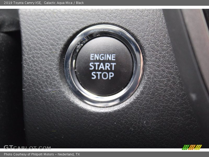 Galactic Aqua Mica / Black 2019 Toyota Camry XSE