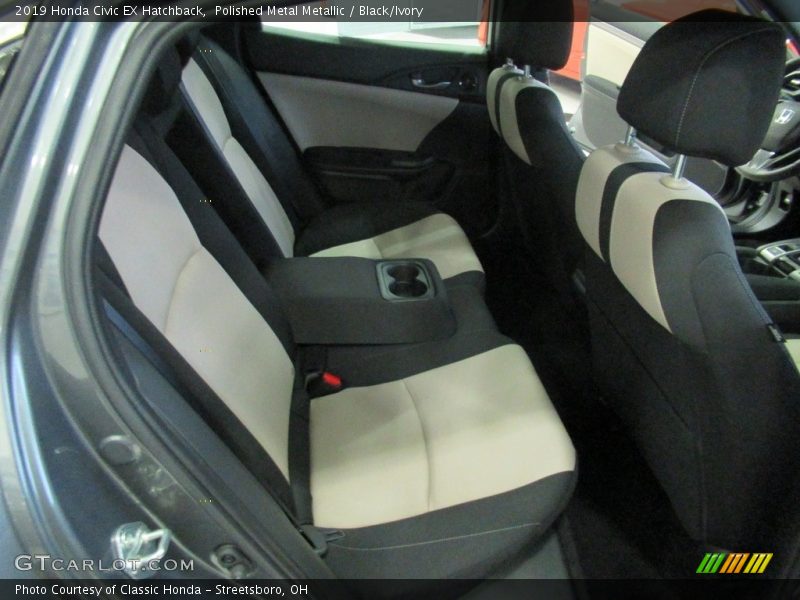 Polished Metal Metallic / Black/Ivory 2019 Honda Civic EX Hatchback