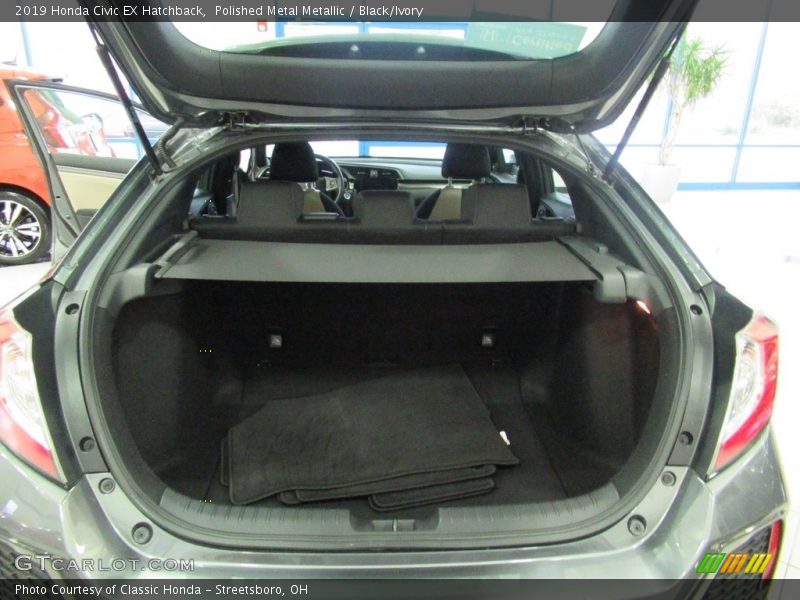 Polished Metal Metallic / Black/Ivory 2019 Honda Civic EX Hatchback