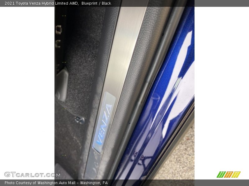 Blueprint / Black 2021 Toyota Venza Hybrid Limited AWD