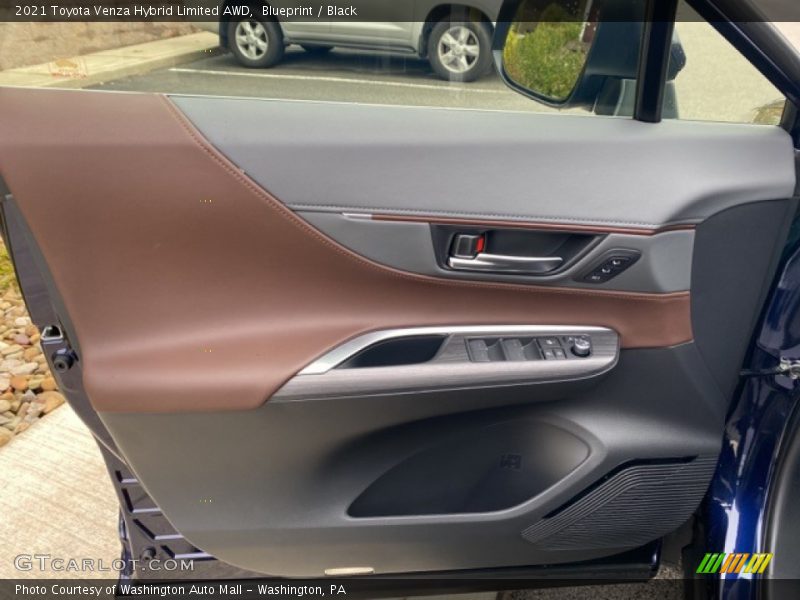 Blueprint / Black 2021 Toyota Venza Hybrid Limited AWD
