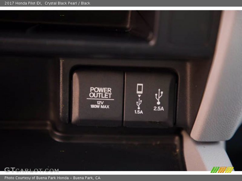 Crystal Black Pearl / Black 2017 Honda Pilot EX