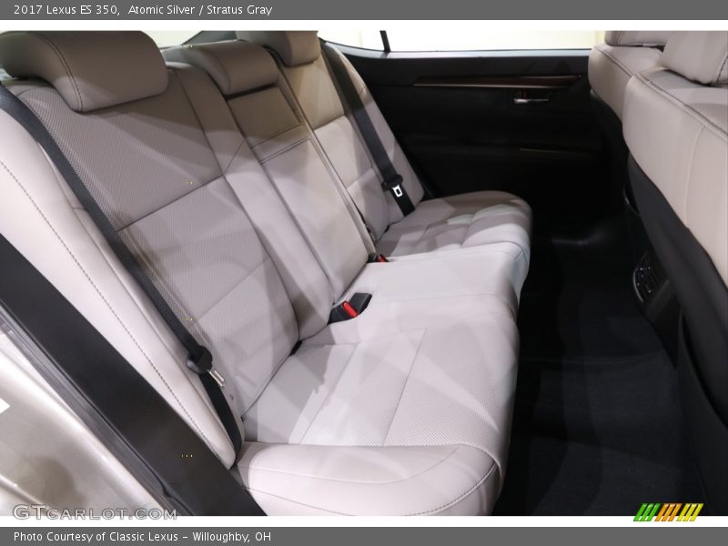 Atomic Silver / Stratus Gray 2017 Lexus ES 350
