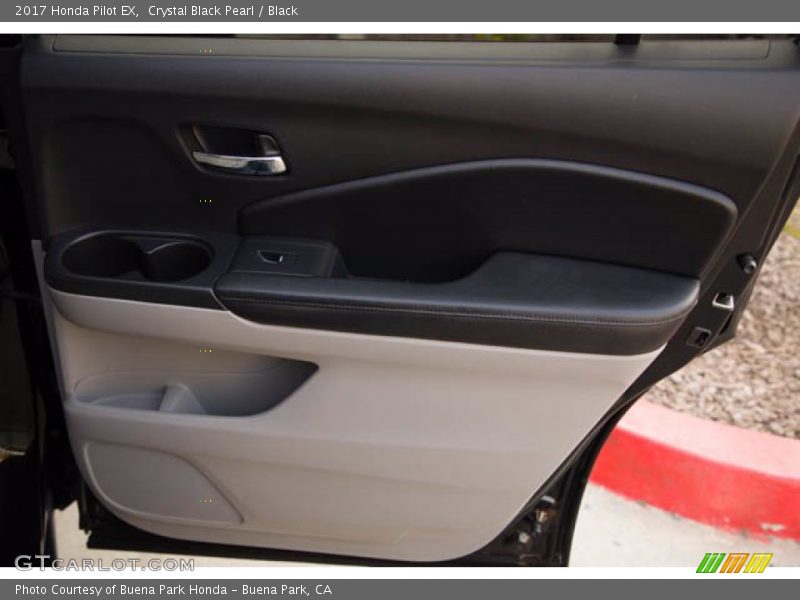 Crystal Black Pearl / Black 2017 Honda Pilot EX