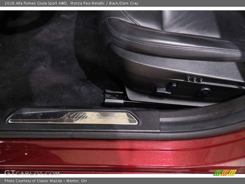 Monza Red Metallic / Black/Dark Gray 2018 Alfa Romeo Giulia Sport AWD