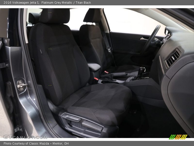 Platinum Grey Metallic / Titan Black 2016 Volkswagen Jetta S