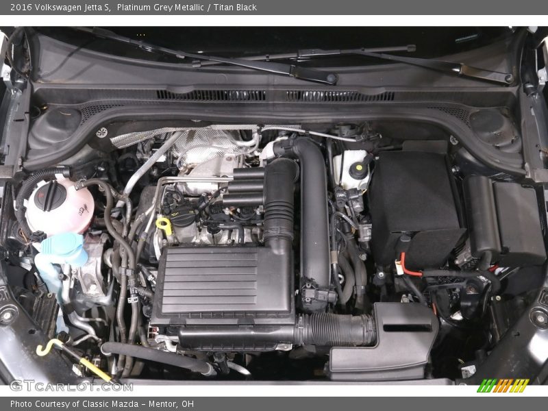 Platinum Grey Metallic / Titan Black 2016 Volkswagen Jetta S