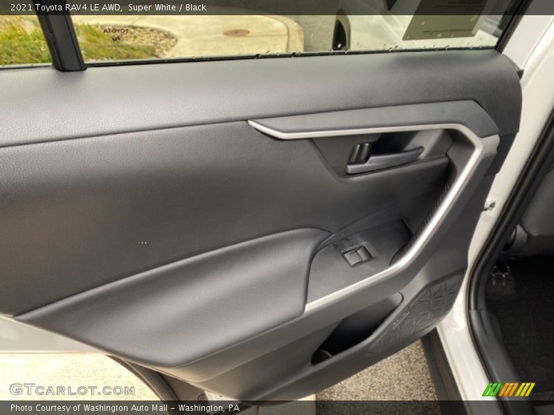 Super White / Black 2021 Toyota RAV4 LE AWD