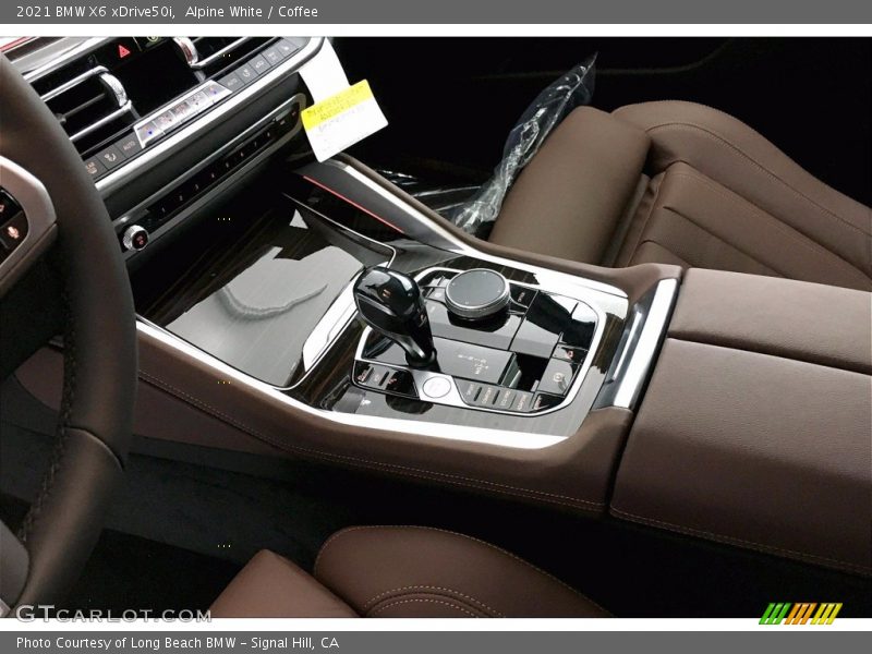 Controls of 2021 X6 xDrive50i