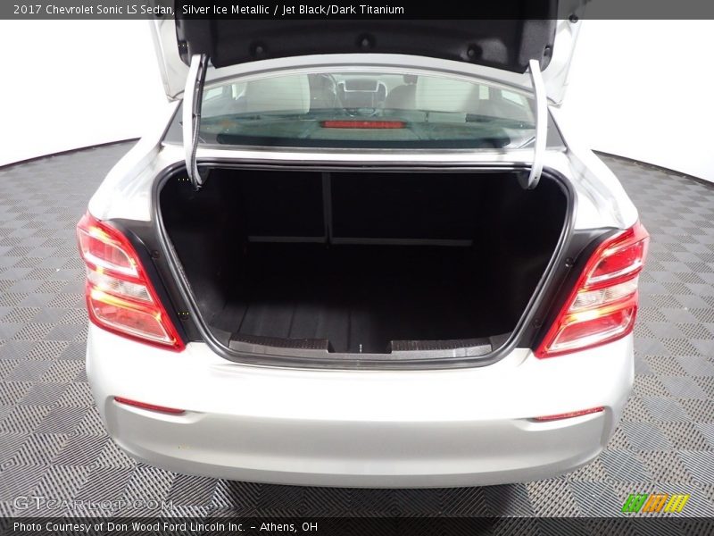 Silver Ice Metallic / Jet Black/Dark Titanium 2017 Chevrolet Sonic LS Sedan