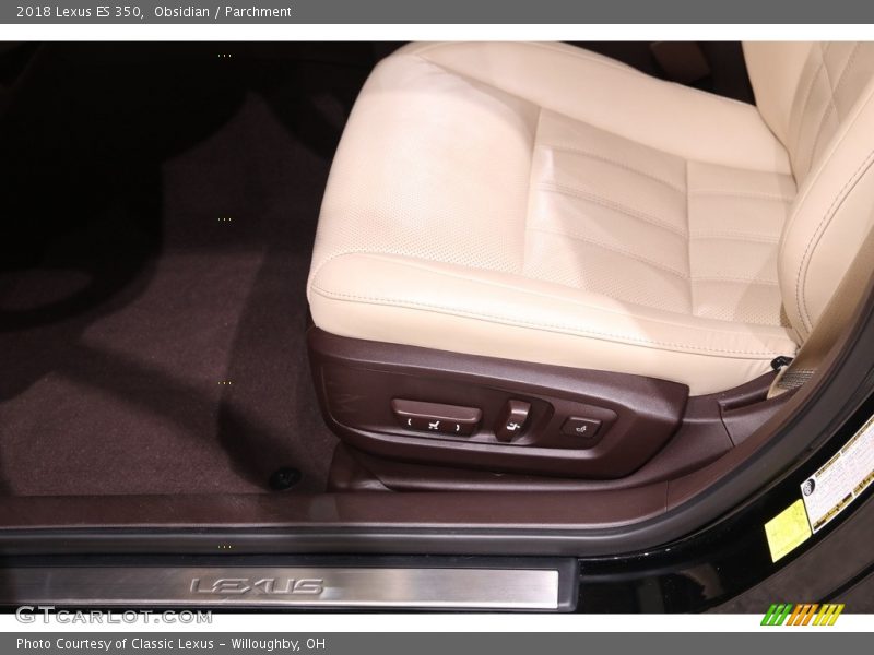 Obsidian / Parchment 2018 Lexus ES 350